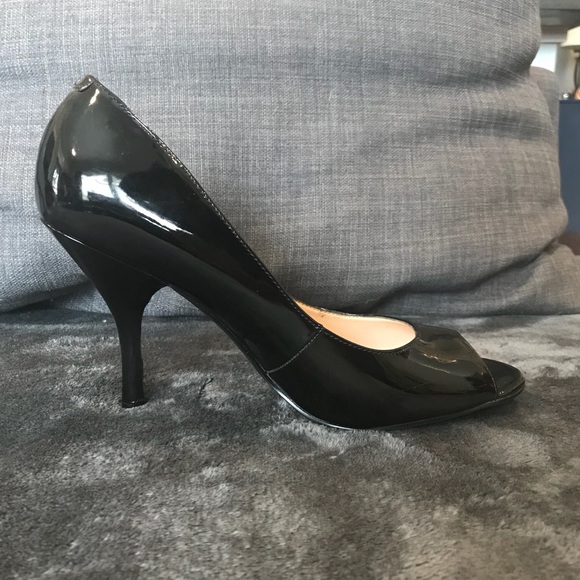 Nine West peep-toe shoe - Picture 4 of 4